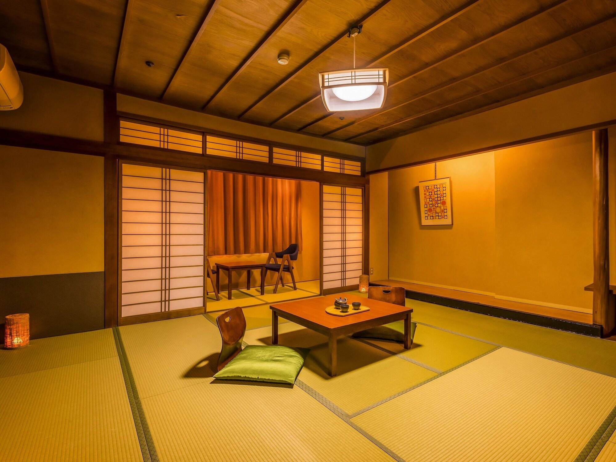 Ooedo Onsen Monogatari Yamashiro Saichoraku Hotel คากะ ภายนอก รูปภาพ