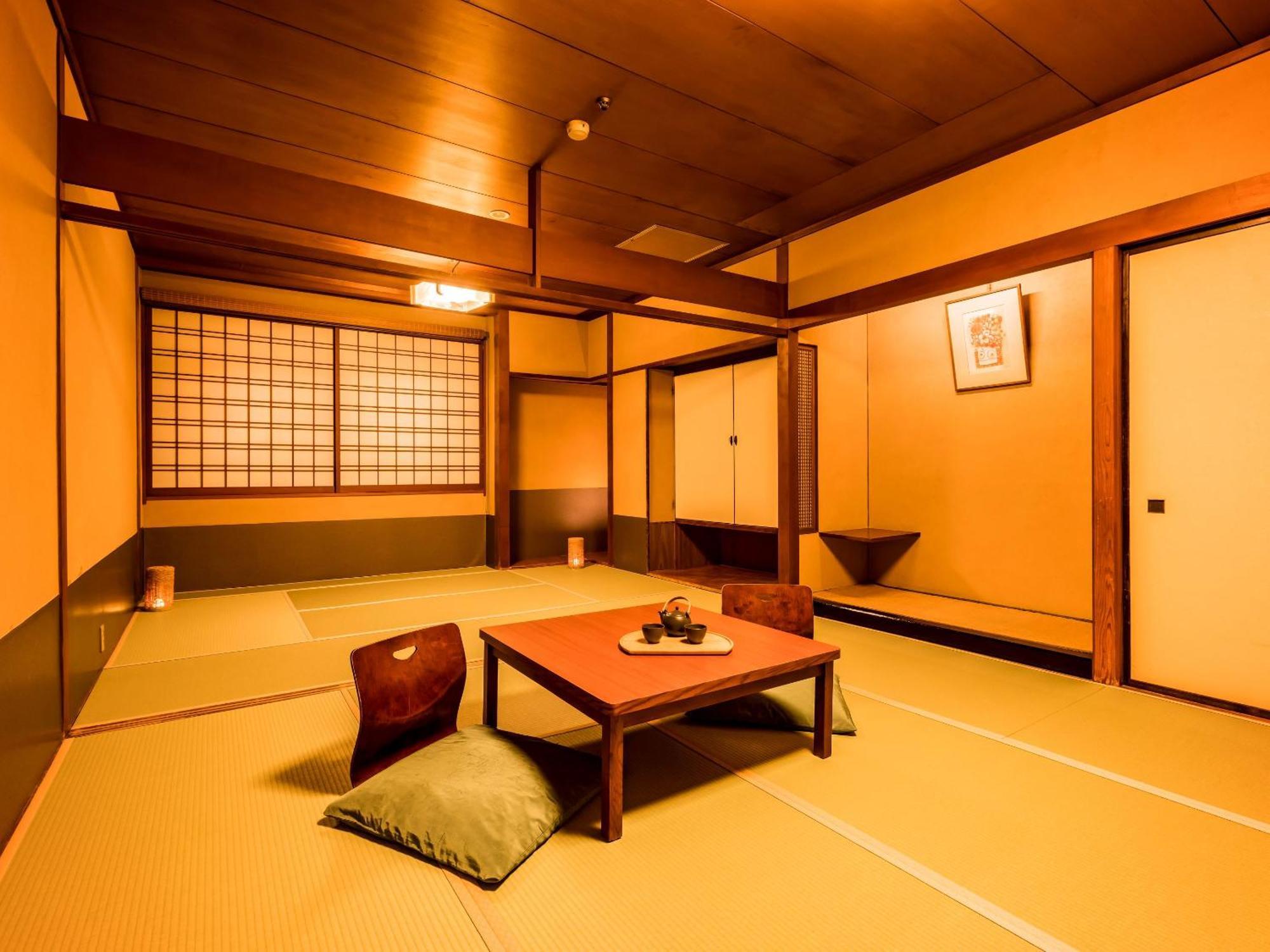 Ooedo Onsen Monogatari Yamashiro Saichoraku Hotel คากะ ภายนอก รูปภาพ