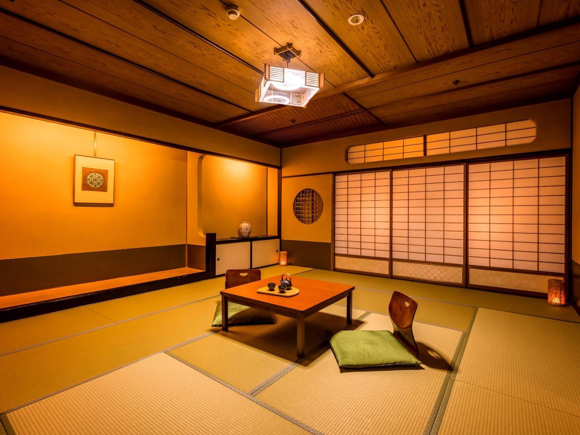 Ooedo Onsen Monogatari Yamashiro Saichoraku Hotel คากะ ภายนอก รูปภาพ